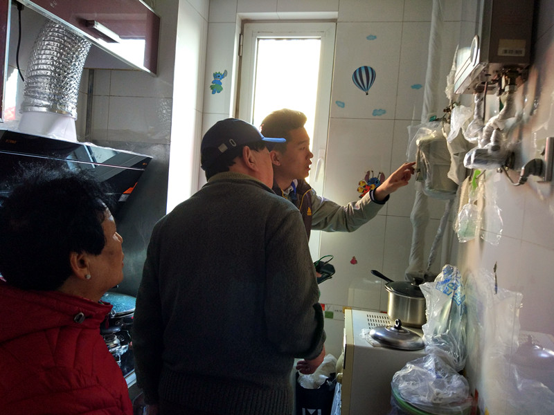 兩度聯(lián)手  為社區(qū)居民“送”安全